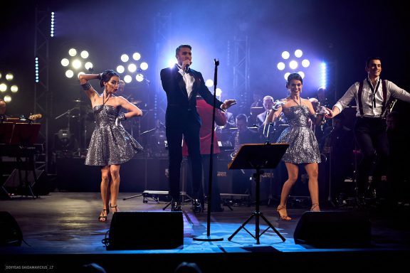 Šventinis Martyno Kavaliausko ir Šiaulių Bigbendo show - Legendinės lietuviškos dainos