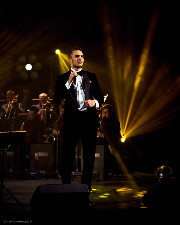 Šventinis Martyno Kavaliausko ir Šiaulių Bigbendo show - Legendinės lietuviškos dainos