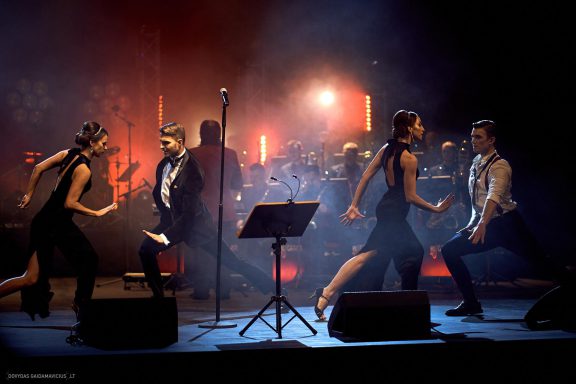 Šventinis Martyno Kavaliausko ir Šiaulių Bigbendo show - Legendinės lietuviškos dainos