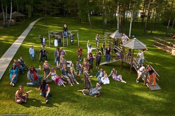 Vasaros atidarymas: Tema „Hipiai“ (Šokių Akademija), Sodyba Tundra, Jurgita Česnavičiūtė, Fotografas: Dovydas Gaidamavičius