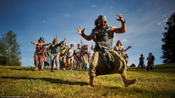Vasaros atidarymas: Tema „Hipiai“ (Šokių Akademija), Sodyba Tundra, Jurgita Česnavičiūtė, Fotografas: Dovydas Gaidamavičius