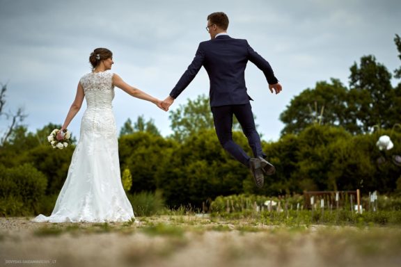 Aistė ir Mantas Vestuvės Kauno Evangelikų Krikščionių Baptistų Bažnyčia, Kauno botanikos sodas, Gintarės šokių ir laisvalaikio studija