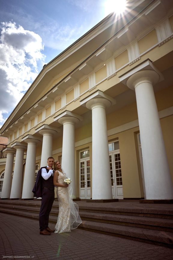 Romualda ir Artūras Vestuvės Vilniaus civilinė metrikacija, Prezidentūros kiemelis, Šv. Onos bažnyčia,  apvalaus stalo klubas BONA Lounge, Trakai