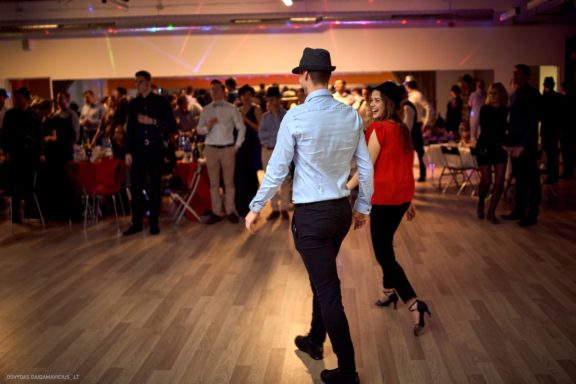 Šventinis kalėdinis vakarėlis šokių klubo "Judesys", Šokių klubas Judesys www.judesys.eu Vilnius Edgar Nesterov, Dovilė Dausinaitė Fotografas: Dovydas Gaidamavičius