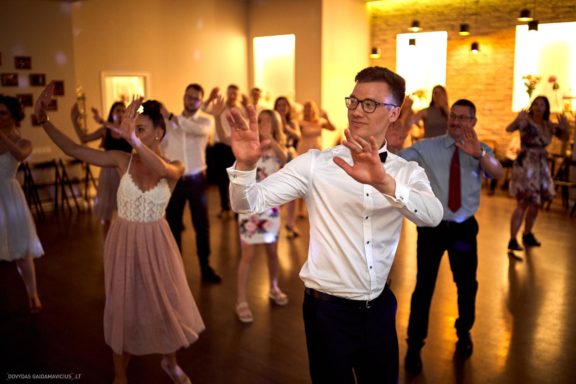 Aistė ir Mantas Vestuvės Kauno Evangelikų Krikščionių Baptistų Bažnyčia, Kauno botanikos sodas, Gintarės šokių ir laisvalaikio studija