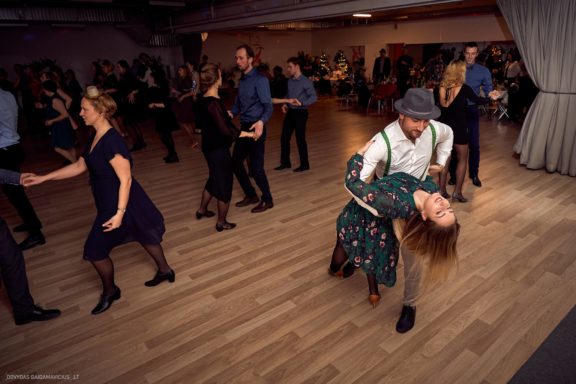 Šventinis kalėdinis vakarėlis šokių klubo "Judesys", Šokių klubas Judesys www.judesys.eu Vilnius Edgar Nesterov, Dovilė Dausinaitė Fotografas: Dovydas Gaidamavičius