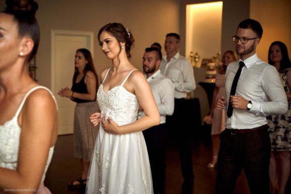 Aistė ir Mantas Vestuvės Kauno Evangelikų Krikščionių Baptistų Bažnyčia, Kauno botanikos sodas, Gintarės šokių ir laisvalaikio studija