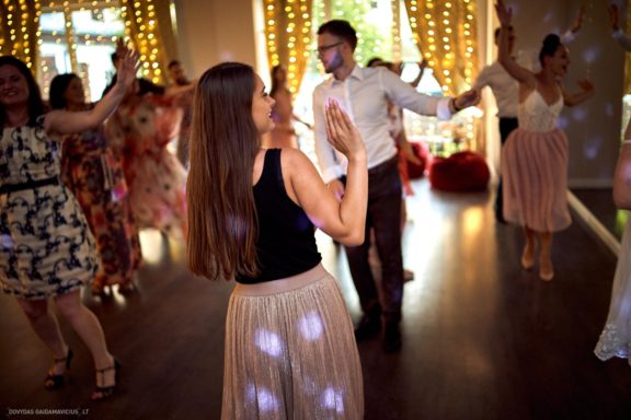 Aistė ir Mantas Vestuvės Kauno Evangelikų Krikščionių Baptistų Bažnyčia, Kauno botanikos sodas, Gintarės šokių ir laisvalaikio studija