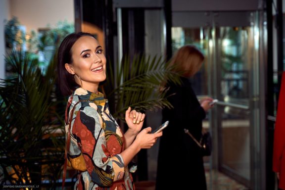 Mergvakaris mieste: „Narutis“ ir „El Mercado“ (Marija) Marija Merci Valaitė, Dovilė Leka, Redita Survilaitė, Ieva Zajankauskaitė, Ieva Masiulytė, Erika Bružienė, Jolita Kabašinskienė, Juste Kiudulaite, Simona Slavinskaitė and Jurgita Sadauskiene at Narutis Hotel. Makiažas MUA Deimantė Kazenaitė, Jūratė Masiulienė ir Kristina Brazaitė Narutis Hotel, El Mercado #Mergvakaris #PramoginiaiRenginiai #Fotografavimas #DovydasGaidamavičius #Fotografas #Fotografija #Vilnius #Kaunas #Šventė #Makiažas #MUA #Girls #Narutis #ElMercado Fotografas: Dovydas Gaidamavičius