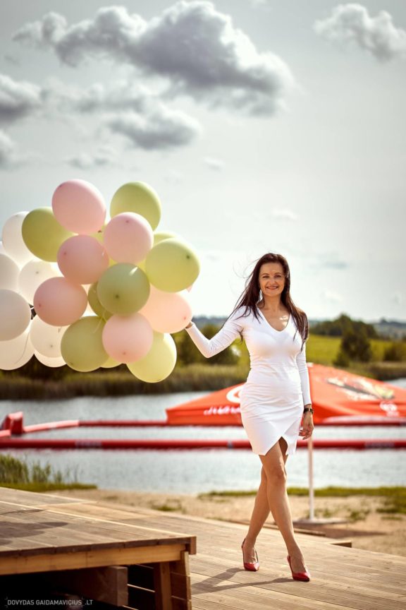 Mergvakaris vandenyje - Erika Bružienė, #BOBos team - Best on boards, Wind Port, Elektrėnai Fotografas: Dovydas Gaidamavičius