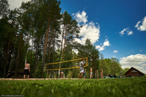 Vasaros atidarymas: Tema „Hipiai“ (Šokių Akademija), Sodyba Tundra, Jurgita Česnavičiūtė, Fotografas: Dovydas Gaidamavičius