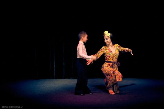 „Šokam į vakarėlį“ šokių renginys „Teatro klube“, Gintarė Malinauskaitė, Gintarės šokių ir laisvalaikio studja, Kaunas, Fotografas: Dovydas Gaidamavičius
