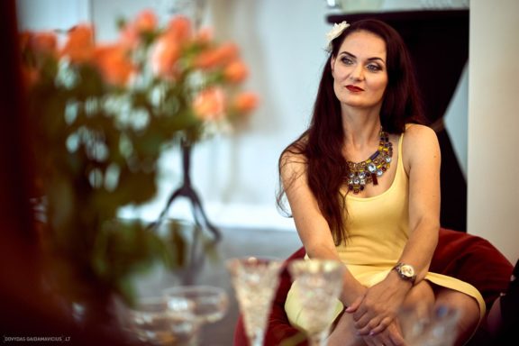 Mergvakaris šokyje - Aistė. Gintarės šokių ir laisvalaikio studija. Makiažas Edita EDI Makeup Fotografas: Dovydas Gaidamavičius