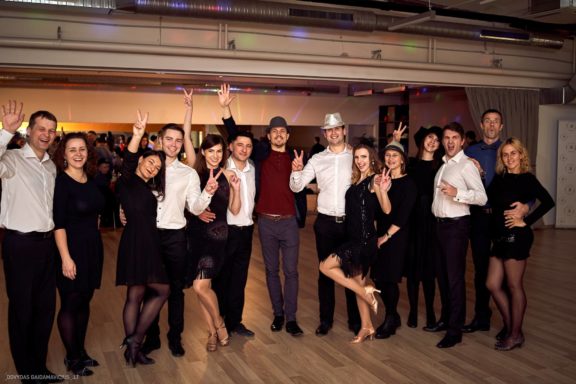 Šventinis kalėdinis vakarėlis šokių klubo "Judesys", Šokių klubas Judesys www.judesys.eu Vilnius Edgar Nesterov, Dovilė Dausinaitė Fotografas: Dovydas Gaidamavičius