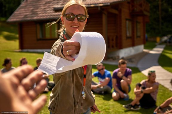 Vasaros atidarymas: Tema „Hipiai“ (Šokių Akademija), Sodyba Tundra, Jurgita Česnavičiūtė, Fotografas: Dovydas Gaidamavičius