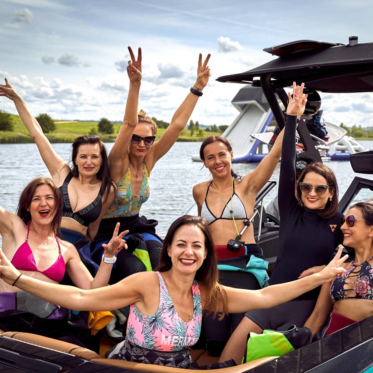 Mergvakaris vandenyje - Erika Bružienė, #BOBos team - Best on boards, Wind Port, Elektrėnai Fotografas: Dovydas Gaidamavičius