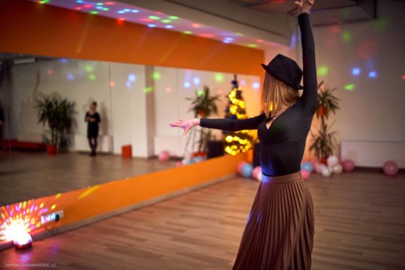 Šventinis kalėdinis vakarėlis šokių klubo "Judesys", Šokių klubas Judesys www.judesys.eu Vilnius Edgar Nesterov, Dovilė Dausinaitė Fotografas: Dovydas Gaidamavičius