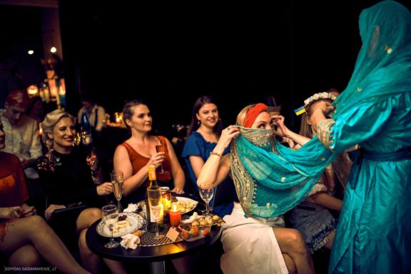 „Šokam į vakarėlį“ šokių renginys „Teatro klube“, Gintarė Malinauskaitė, Gintarės šokių ir laisvalaikio studja, Kaunas, Fotografas: Dovydas Gaidamavičius