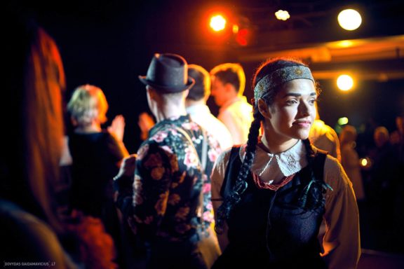 „Šokam į vakarėlį“ šokių renginys „Teatro klube“, Gintarė Malinauskaitė, Gintarės šokių ir laisvalaikio studja, Kaunas, Fotografas: Dovydas Gaidamavičius