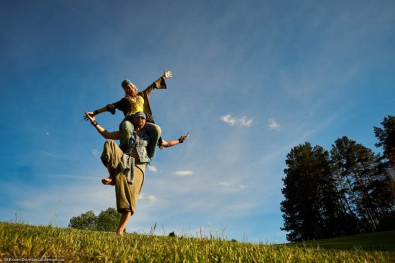 Vasaros atidarymas: Tema „Hipiai“ (Šokių Akademija), Sodyba Tundra, Jurgita Česnavičiūtė, Fotografas: Dovydas Gaidamavičius