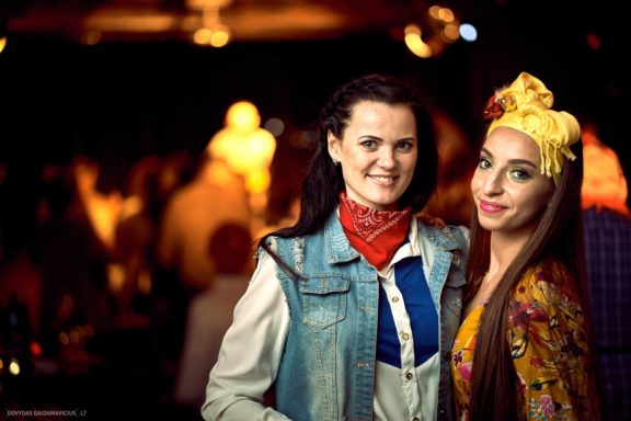 „Šokam į vakarėlį“ šokių renginys „Teatro klube“, Gintarė Malinauskaitė, Gintarės šokių ir laisvalaikio studja, Kaunas, Fotografas: Dovydas Gaidamavičius