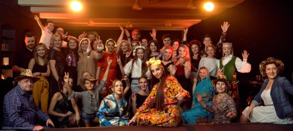 „Šokam į vakarėlį“ šokių renginys „Teatro klube“, Gintarė Malinauskaitė, Gintarės šokių ir laisvalaikio studja, Kaunas, Fotografas: Dovydas Gaidamavičius