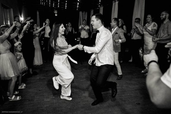 Simona ir Tomas Vestuvės Kauno Rotušė, Kairiūkščių dvaras