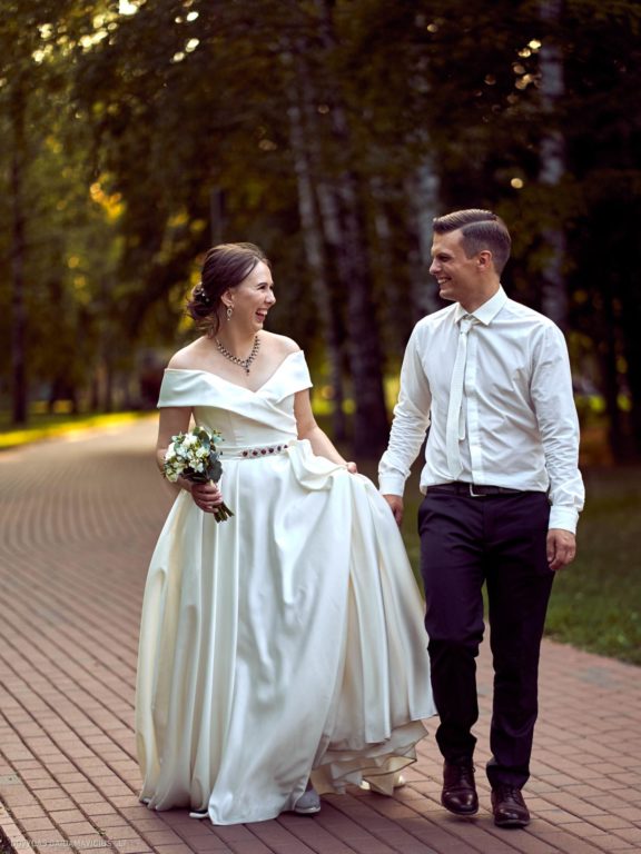 Lina Mieldažytė ir Liudas Daumantas Vestuvės Kačerginės Šv. Onos koplyčia, Kaunas, Sodyba Jurgežerė, Marijampolė, Vedėjas Karolis Zlatkauskas Tūzai renginių vedimas