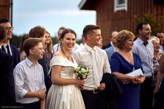 Lina Mieldažytė ir Liudas Daumantas Vestuvės Kačerginės Šv. Onos koplyčia, Kaunas, Sodyba Jurgežerė, Marijampolė, Vedėjas Karolis Zlatkauskas Tūzai renginių vedimas
