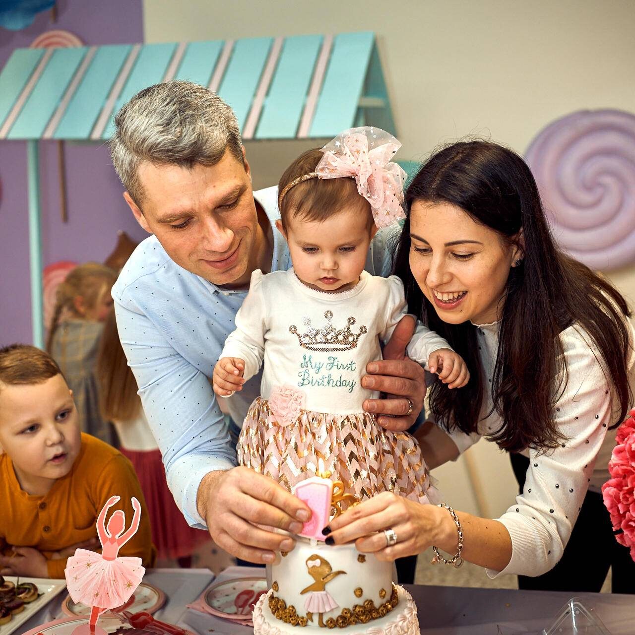 vienerių metukų gimtadienis šventės fotografavimas Fotografas: Dovydas Gaidamavičius www.DovydasGaidamavicius.lt