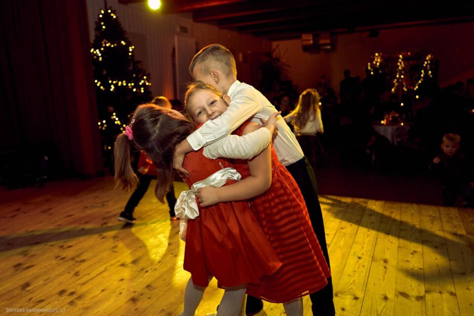Veliuona vaikų kalėdos šventinis šokių renginys Gintarės studija, Fotografas: Dovydas Gaidamavičius www.DovydasGaidamavicius.lt