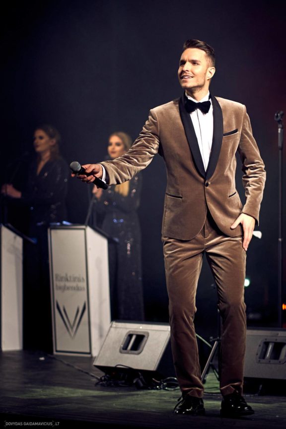 Martynas Kavaliauskas: Šventinis koncertas, Kaunas, Girstutis 2019, Gintarė Malinauskaitė, Renata Gramauskaitė, Greta Jorudaitė, Dovaldė Ulčinaitė, Rusnė Kavaliauskienė Fotografas: Dovydas Gaidamavičius © www.DovydasGaidamavičius.lt