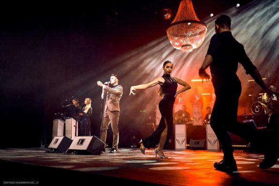 Martynas Kavaliauskas: Šventinis koncertas, Kaunas, Girstutis 2019, Gintarė Malinauskaitė, Renata Gramauskaitė, Greta Jorudaitė, Dovaldė Ulčinaitė, Rusnė Kavaliauskienė Fotografas: Dovydas Gaidamavičius © www.DovydasGaidamavičius.lt