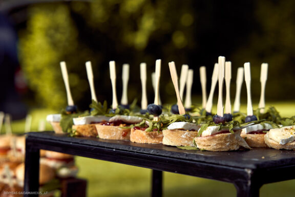 Vestuvės VU Botanikos sode Margarita ir Matas Vilniaus universiteto botanikos sodas Fotosesija Fotografas Dovydas Gaidamavičius © www.DovydasGaidamavicius.lt