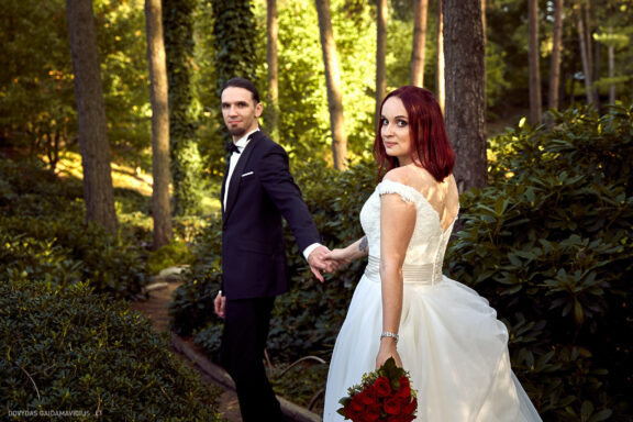 Vestuvės VU Botanikos sode Margarita ir Matas Vilniaus universiteto botanikos sodas Fotosesija Fotografas Dovydas Gaidamavičius © www.DovydasGaidamavicius.lt