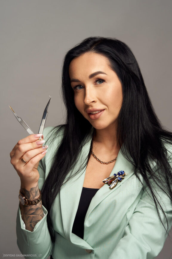 Dorota Tomaševska Grožio studija ToDo Praktinių moktmų platformos bLoommo mokytojų fotosesija, Mokymų Inkubatorius Fotografas Dovydas Gaidamavičius © www.DovydasGaidamavicius.lt