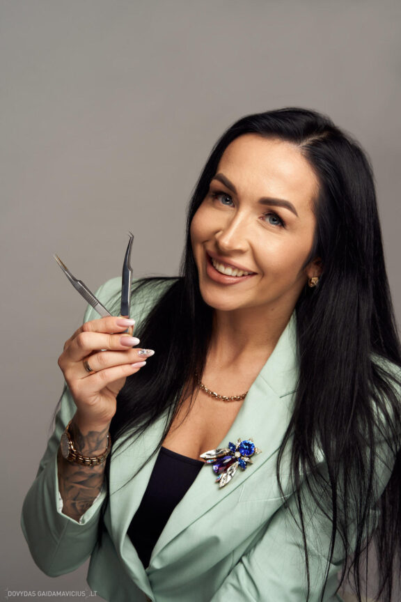 Dorota Tomaševska Grožio studija ToDo Praktinių moktmų platformos bLoommo mokytojų fotosesija, Mokymų Inkubatorius Fotografas Dovydas Gaidamavičius © www.DovydasGaidamavicius.lt