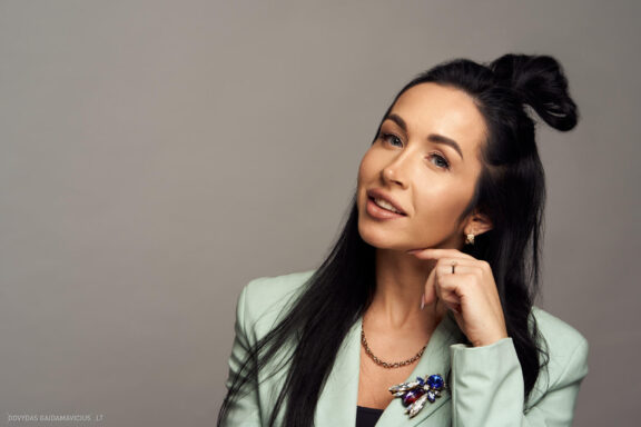 Dorota Tomaševska Grožio studija ToDo Praktinių moktmų platformos bLoommo mokytojų fotosesija, Mokymų Inkubatorius Fotografas Dovydas Gaidamavičius © www.DovydasGaidamavicius.lt