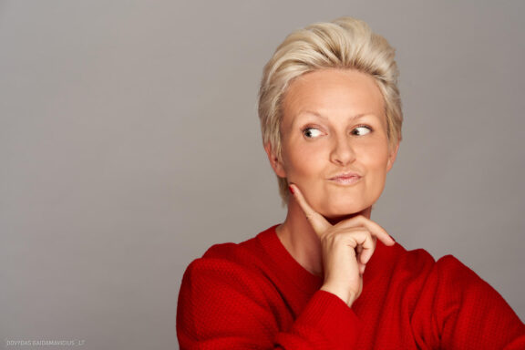 Elena Permogorskaya Grimo Akademija EPON Backstage Ppraktinių moktmų platformos bLoommo mokytojų fotosesija, Mokymų Inkubatorius Fotografas Dovydas Gaidamavičius © www.DovydasGaidamavicius.lt