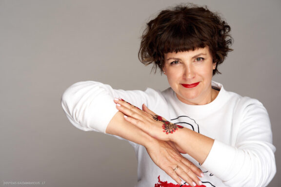 Eglė Kojalienė Grimo Akademija Ppraktinių moktmų platformos bLoommo mokytojų fotosesija, Mokymų Inkubatorius Fotografas Dovydas Gaidamavičius © www.DovydasGaidamavicius.lt