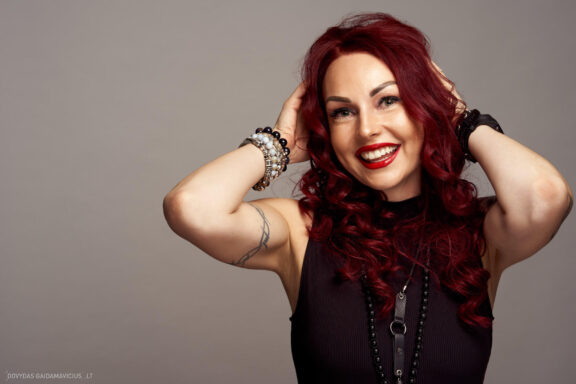 Daiva Vasiliauskienė ICON academy vizažo akademija Ppraktinių moktmų platformos bLoommo mokytojų fotosesija, Mokymų Inkubatorius Fotografas Dovydas Gaidamavičius © www.DovydasGaidamavicius.lt