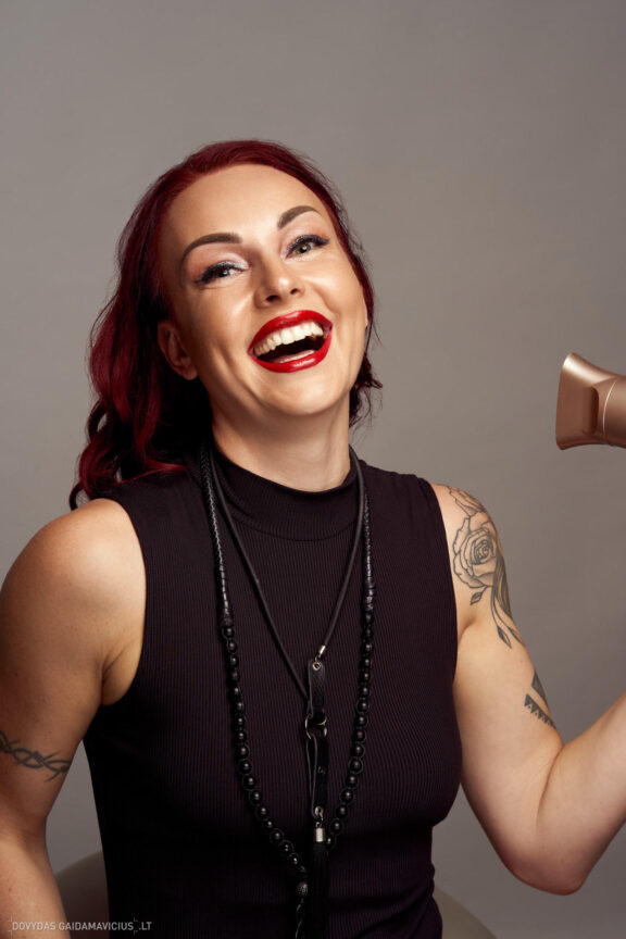 Daiva Vasiliauskienė ICON academy vizažo akademija Ppraktinių moktmų platformos bLoommo mokytojų fotosesija, Mokymų Inkubatorius Fotografas Dovydas Gaidamavičius © www.DovydasGaidamavicius.lt