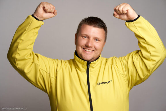 Kastytis Alekna Drift D1Sport racing team Praktinių moktmų platformos bLoommo mokytojų fotosesija, Mokymų Inkubatorius Fotografas Dovydas Gaidamavičius © www.DovydasGaidamavicius.lt