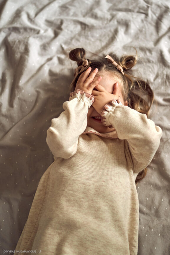 Šeimos fotosesija Vilnius Evaldas Česnavičiaus ir Aušra Česnavičienė (Liumy Design Atelje www.liumy.net) Fotografas: Dovydas Gaidamavičius © www.DovydasGaidamavicius.lt