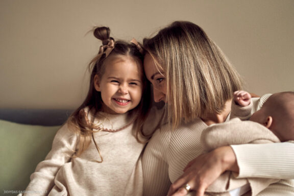 Šeimos fotosesija Vilnius Evaldas Česnavičiaus ir Aušra Česnavičienė (Liumy Design Atelje www.liumy.net) Fotografas: Dovydas Gaidamavičius © www.DovydasGaidamavicius.lt