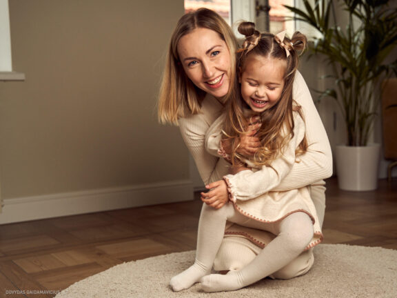 Šeimos fotosesija Vilnius Evaldas Česnavičiaus ir Aušra Česnavičienė (Liumy Design Atelje www.liumy.net) Fotografas: Dovydas Gaidamavičius © www.DovydasGaidamavicius.lt