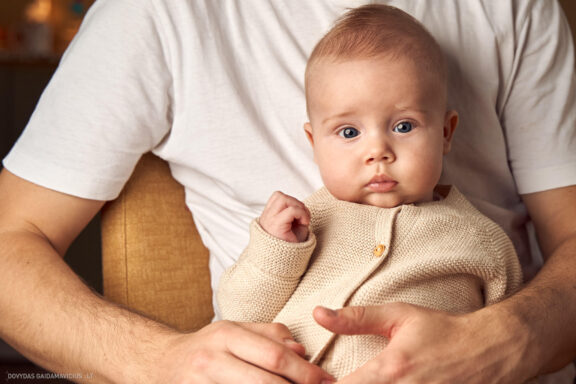 Šeimos fotosesija Vilnius Evaldas Česnavičiaus ir Aušra Česnavičienė (Liumy Design Atelje www.liumy.net) Fotografas: Dovydas Gaidamavičius © www.DovydasGaidamavicius.lt