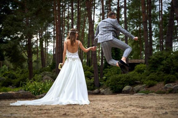Fotografas Dovydas Gaidamavičius Vilnius, Kaunas, Vestuvės, Renginiai, Fotosesijos, Mergvakariai. Fotografas vestuvės vilnius, renginio fotografavimas, asmeninė fotosesija vilnius, krikštynų fotografas, priešvestuvinė fotosesija, mergvakario fotosesija, šeimos fotosesija. © www.DovydasGaidamavicius.lt www.Dovis.lt