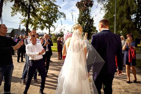 Fotografas Dovydas Gaidamavičius Vilnius, Kaunas, Vestuvės, Renginiai, Fotosesijos, Mergvakariai. Fotografas vestuvės vilnius, renginio fotografavimas, asmeninė fotosesija vilnius, krikštynų fotografas, priešvestuvinė fotosesija, mergvakario fotosesija, šeimos fotosesija. © www.DovydasGaidamavicius.lt www.Dovis.lt
