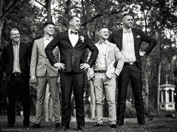 Fotografas Dovydas Gaidamavičius Vilnius, Kaunas, Vestuvės, Renginiai, Fotosesijos, Mergvakariai. Fotografas vestuvės vilnius, renginio fotografavimas, asmeninė fotosesija vilnius, krikštynų fotografas, priešvestuvinė fotosesija, mergvakario fotosesija, šeimos fotosesija. © www.DovydasGaidamavicius.lt www.Dovis.lt